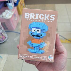 Brand New Spongebob Squidward Bricks Lego Figure